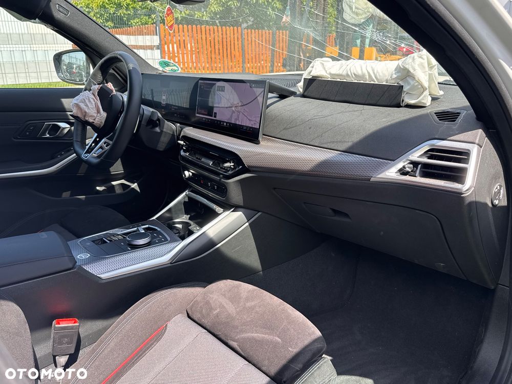 BMW Seria 3 320d xDrive MHEV M Sport sport - 22