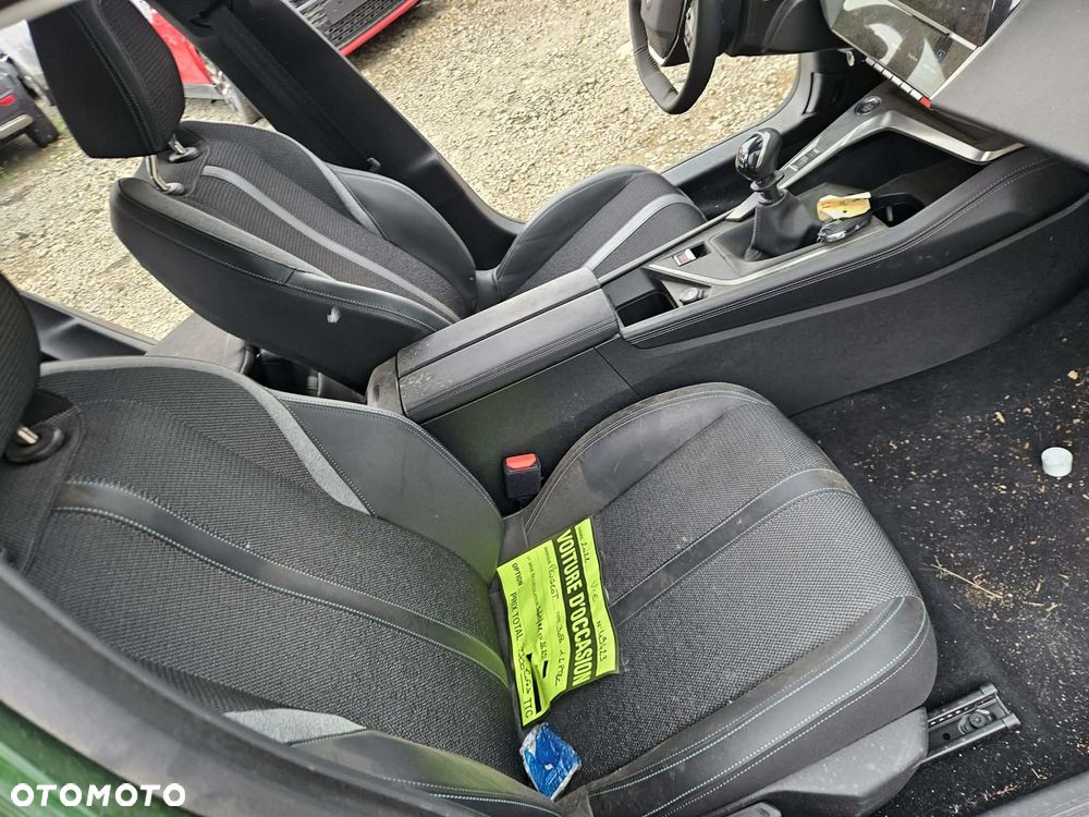 Peugeot 308 PureTech 130 GPF Stop & Start Active Pack - 16