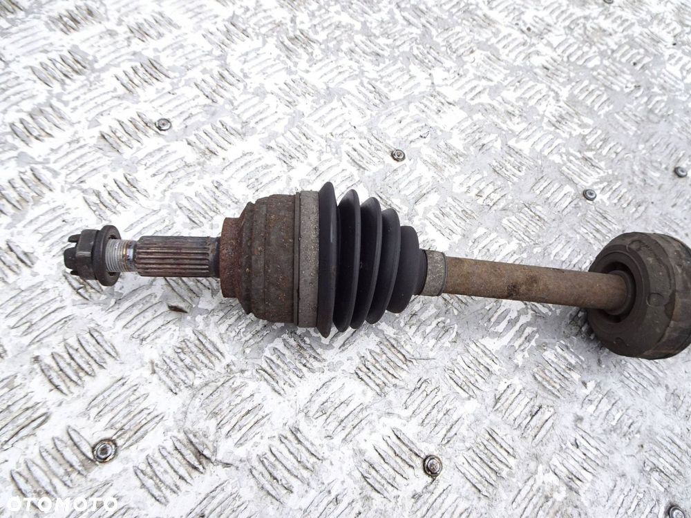 półoś prawa dacia sandero ii 1.5 dci 391007857r - 2