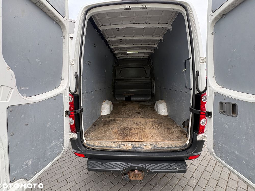Volkswagen CRAFTER - 12