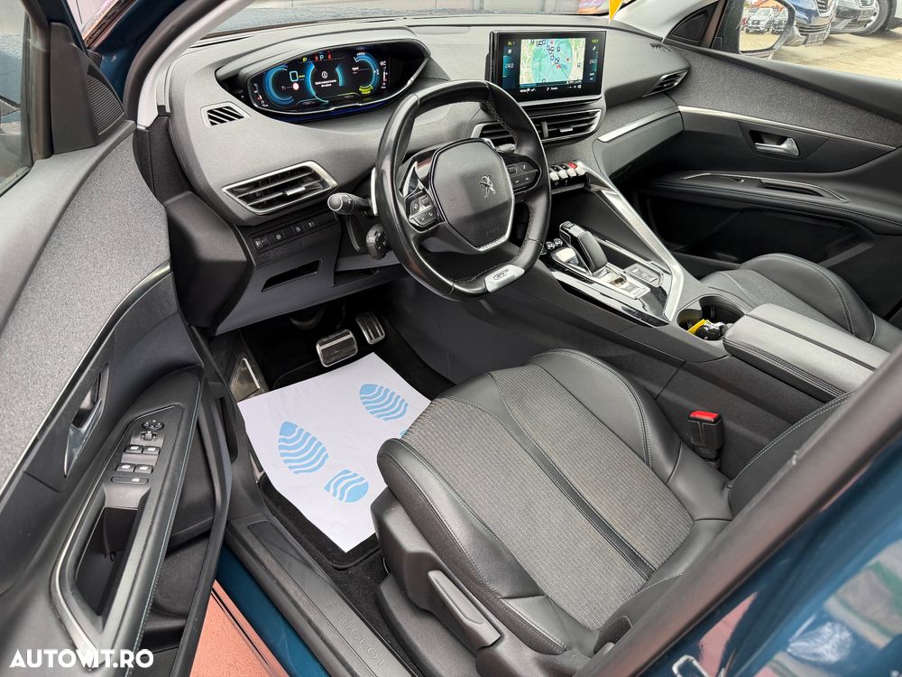 Peugeot 3008 Hybrid 225 e-EAT8 GT Pack - 27