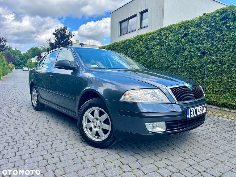 Skoda Octavia 1.6 Ambition - 7