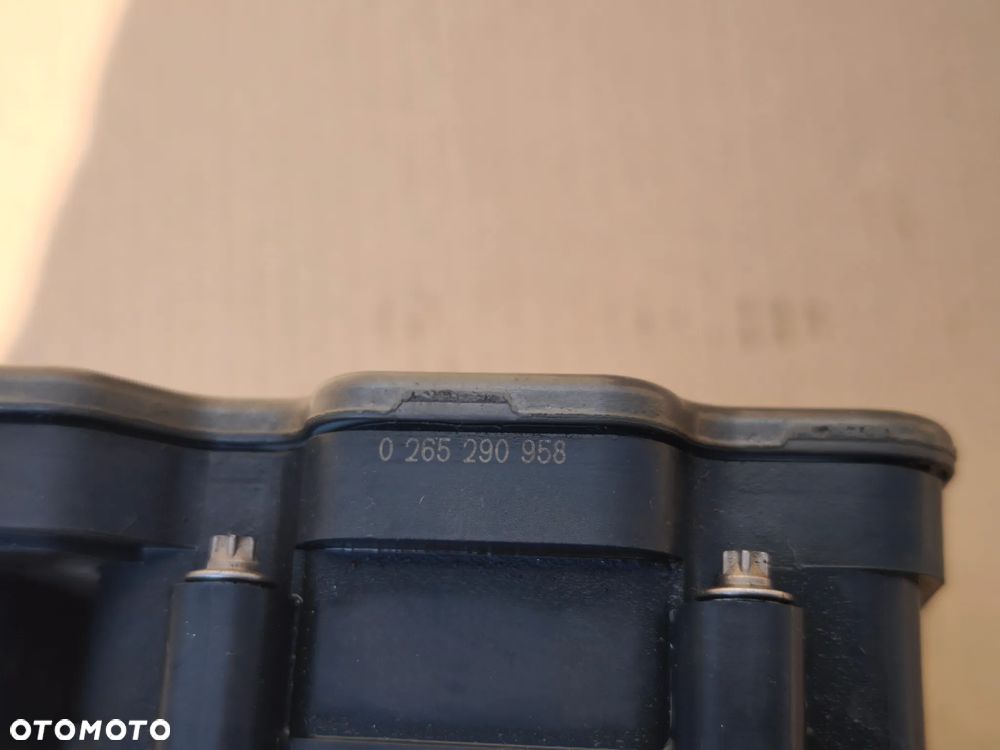 Pompa ABS ESP hamulcowa Mercedes G-klasa w463 a4639009003 0265290958 - 5