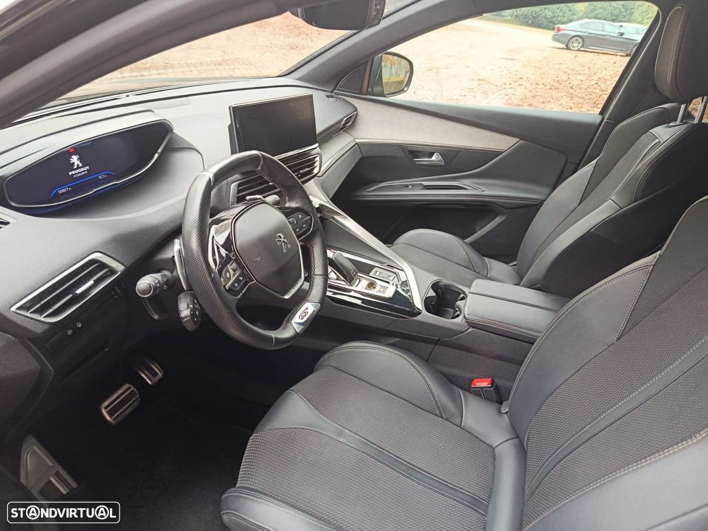Peugeot 3008 1.5 BlueHDi GT EAT8 - 5