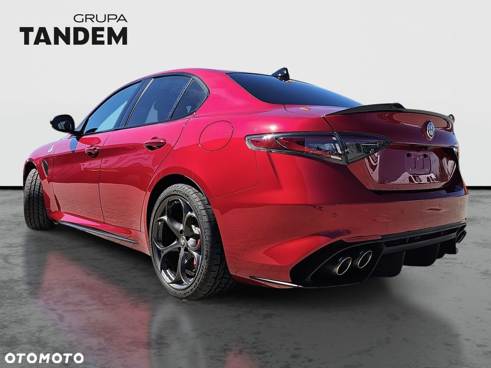 Alfa Romeo Giulia - 7