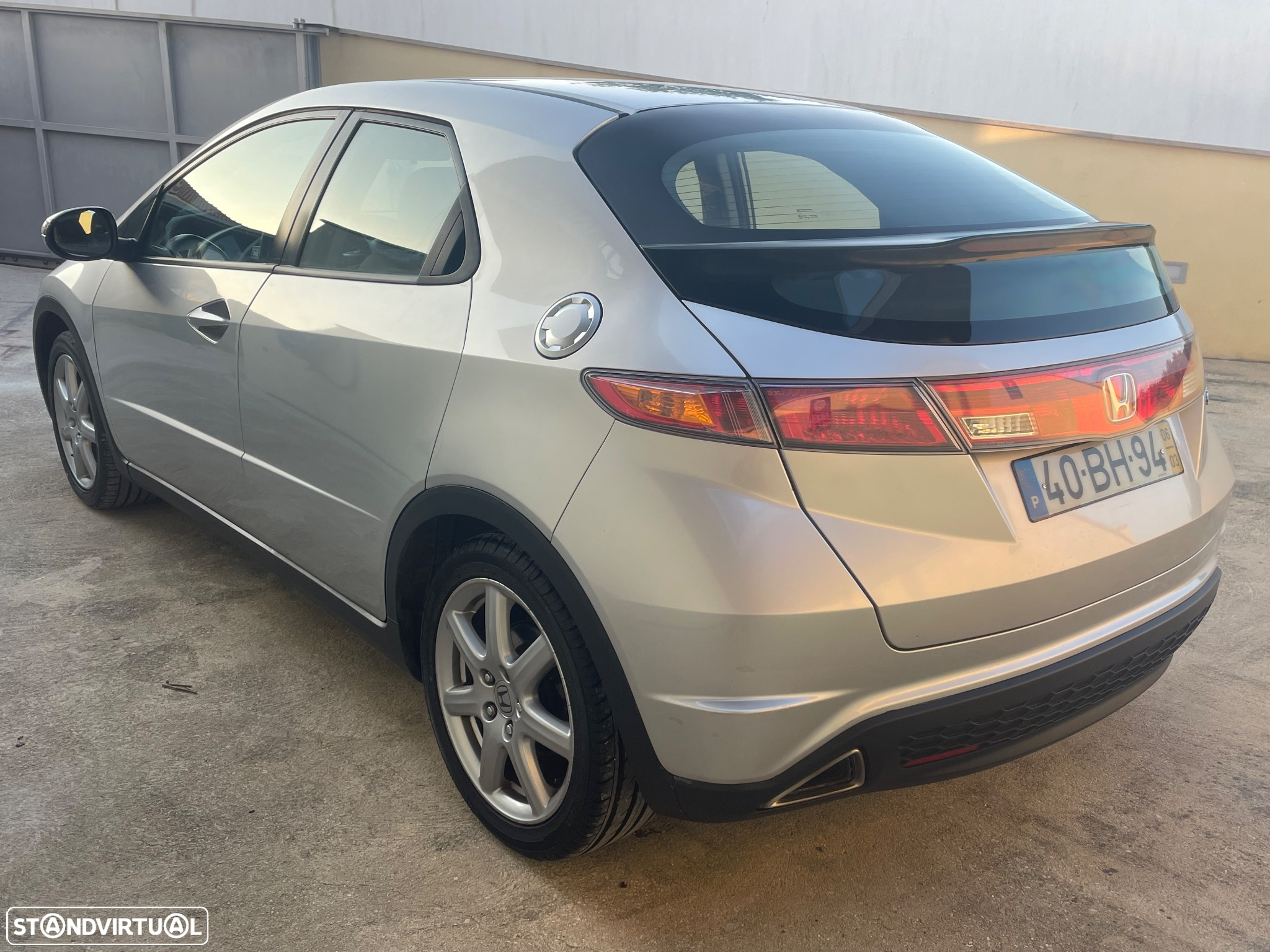 Honda Civic 1.8 Sport - 2