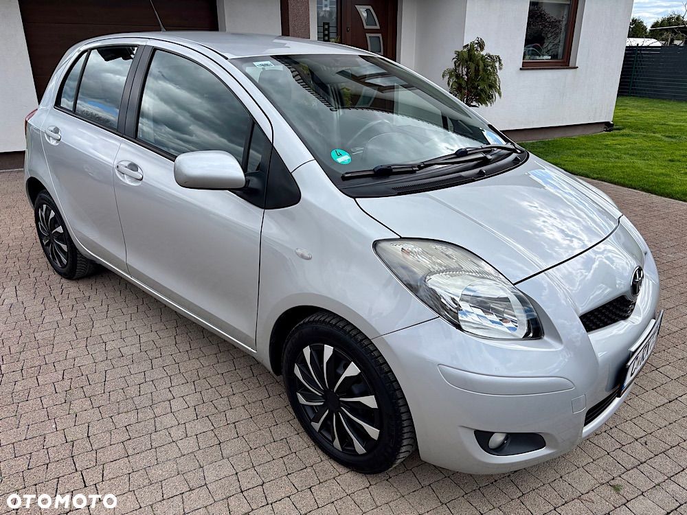 Toyota Yaris 1.33 Prestige - 1