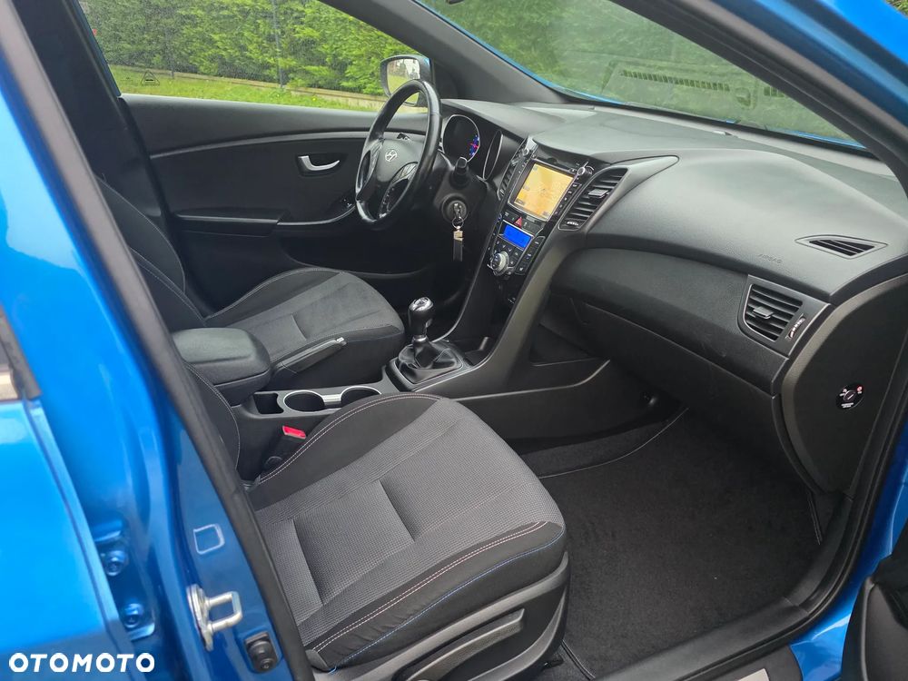 Hyundai i30 - 10