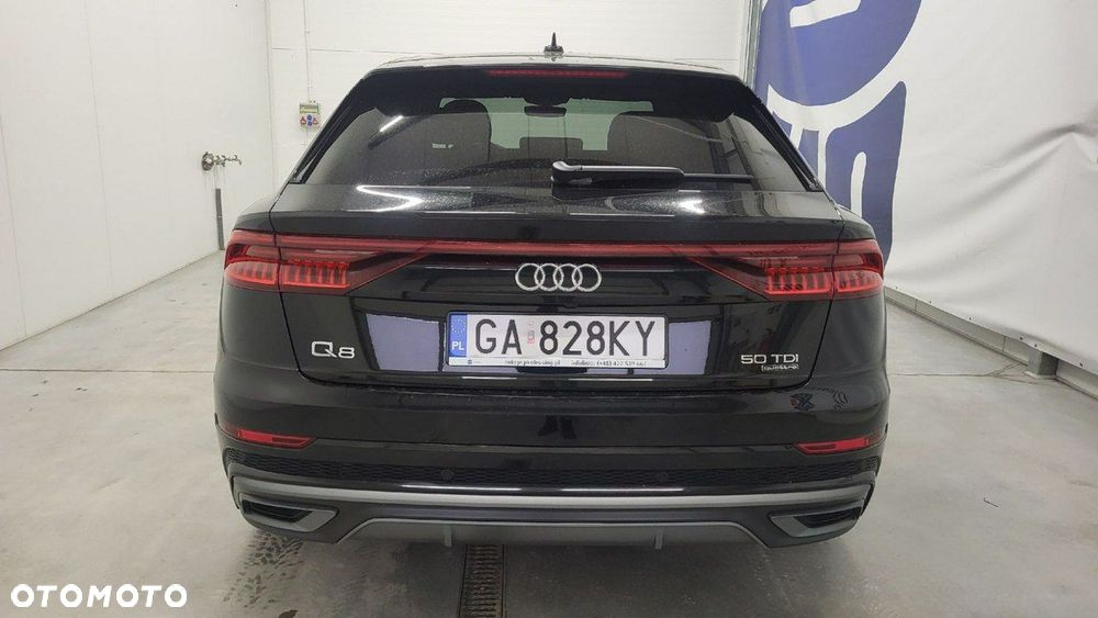 Audi Q8 - 7