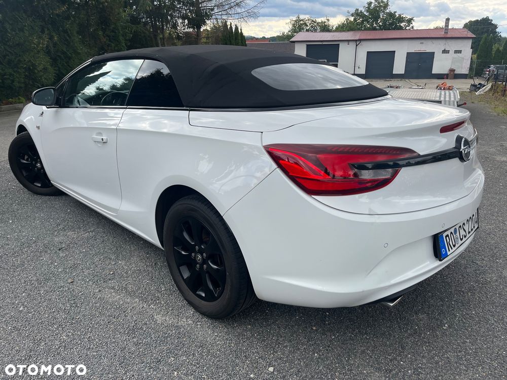 Opel Cascada 1.4 T Cosmo EU6 - 2