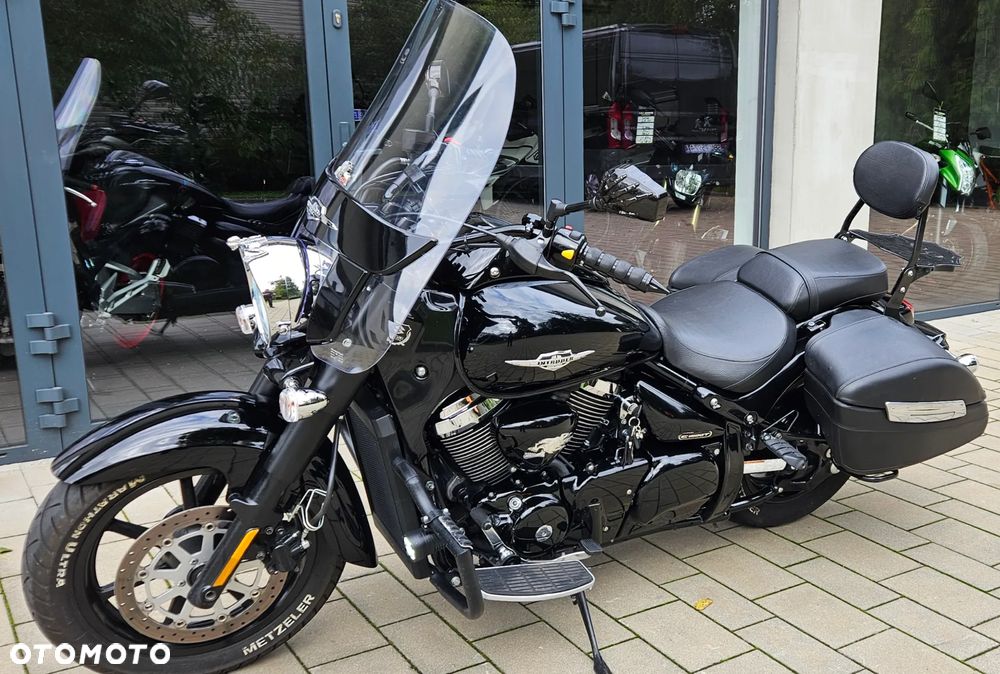 Suzuki Intruder - 2