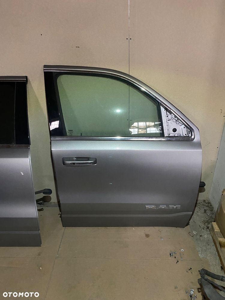 DRZWI PRZEDNIE TYLNE LEWE PRAWE DODGE RAM 1500 2019+ CREWCAB - 1