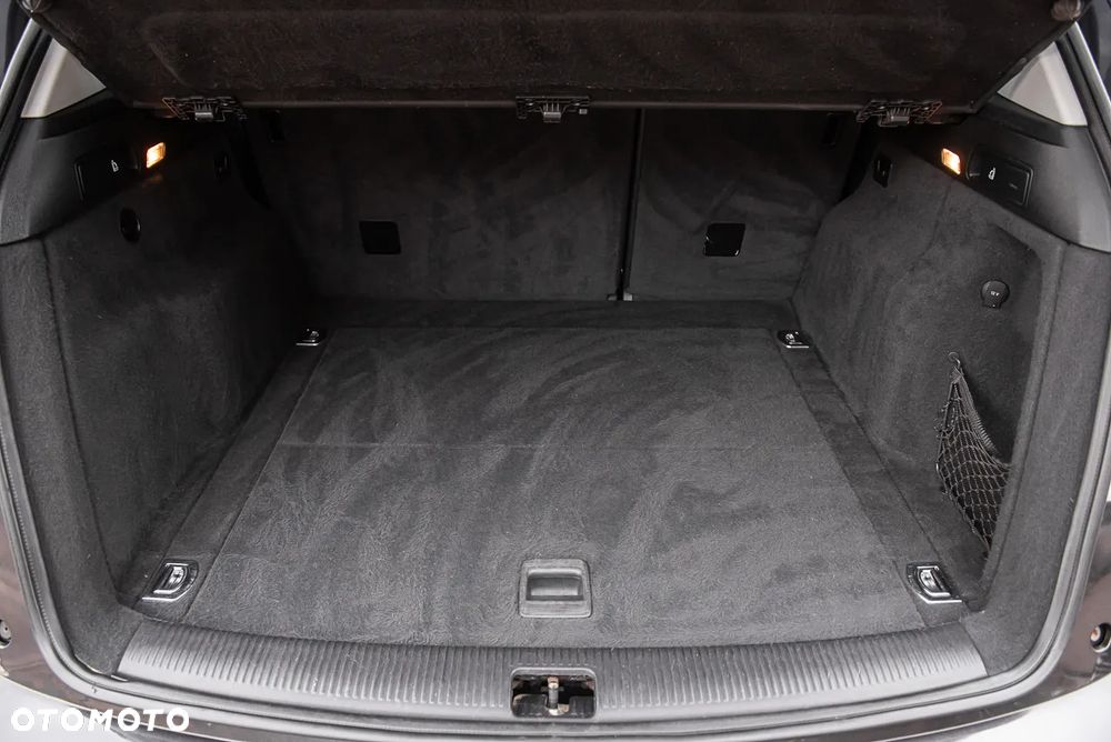 Audi Q5 2.0 TDI quattro S tronic - 29