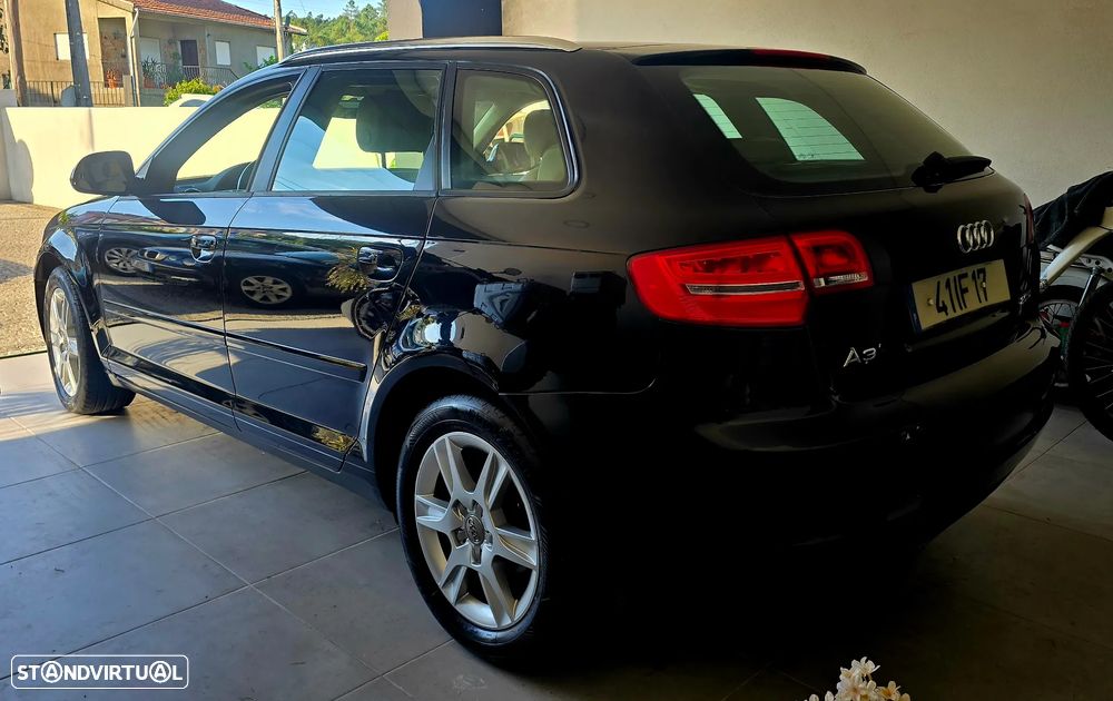 Audi A3 Sportback 2.0 TDi Attraction - 3