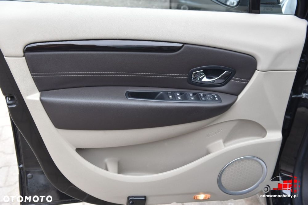 Renault Scenic - 15