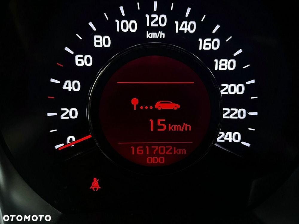 Kia Ceed - 34