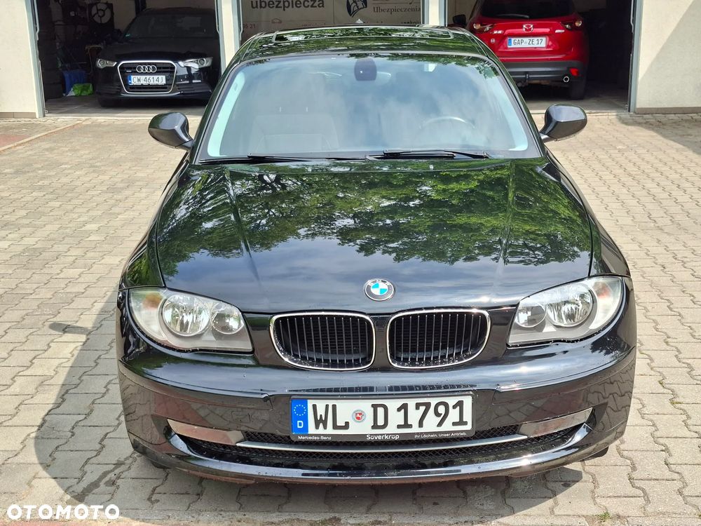 BMW Seria 1 118d DPF - 3