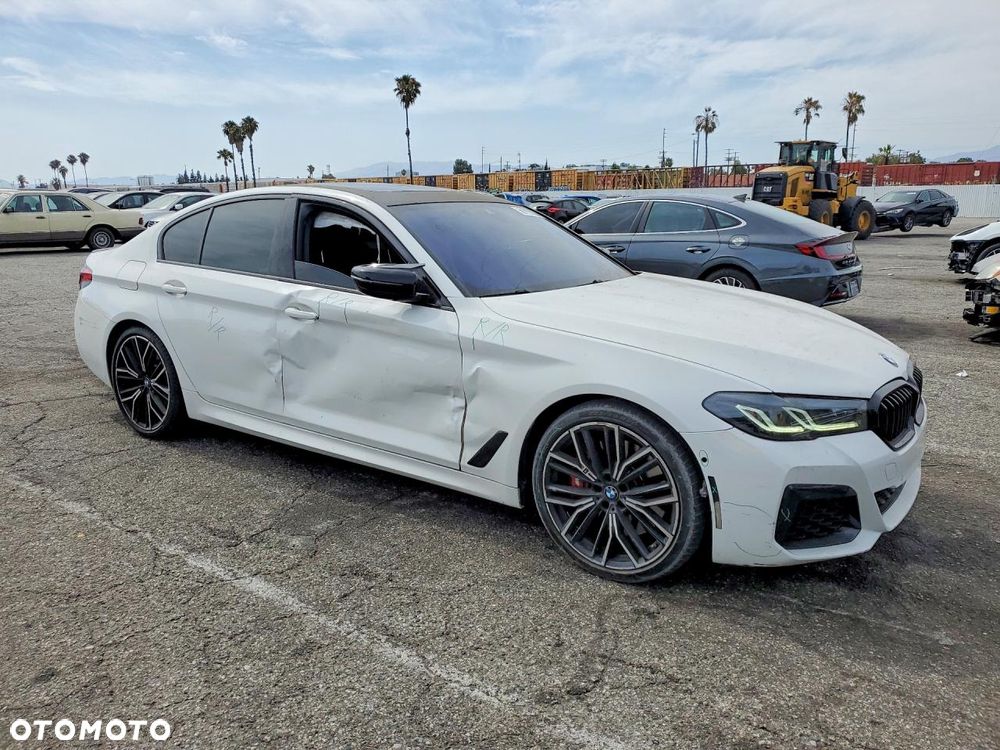 BMW Seria 5 540i xDrive mHEV M Sport sport - 5