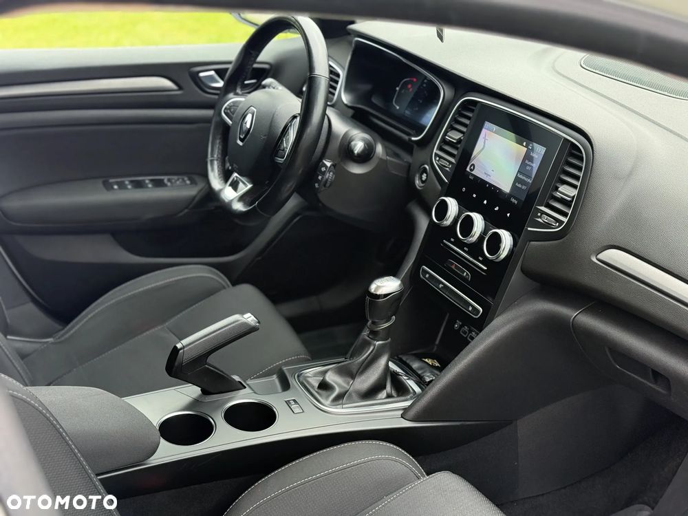 Renault Megane - 8