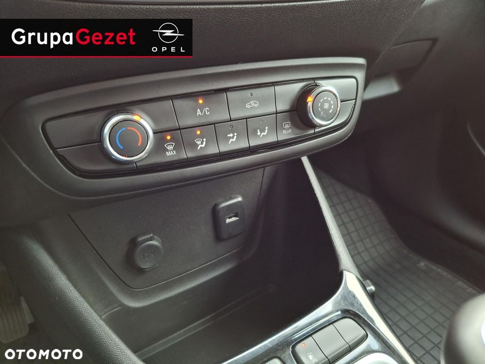 Opel Crossland X - 22