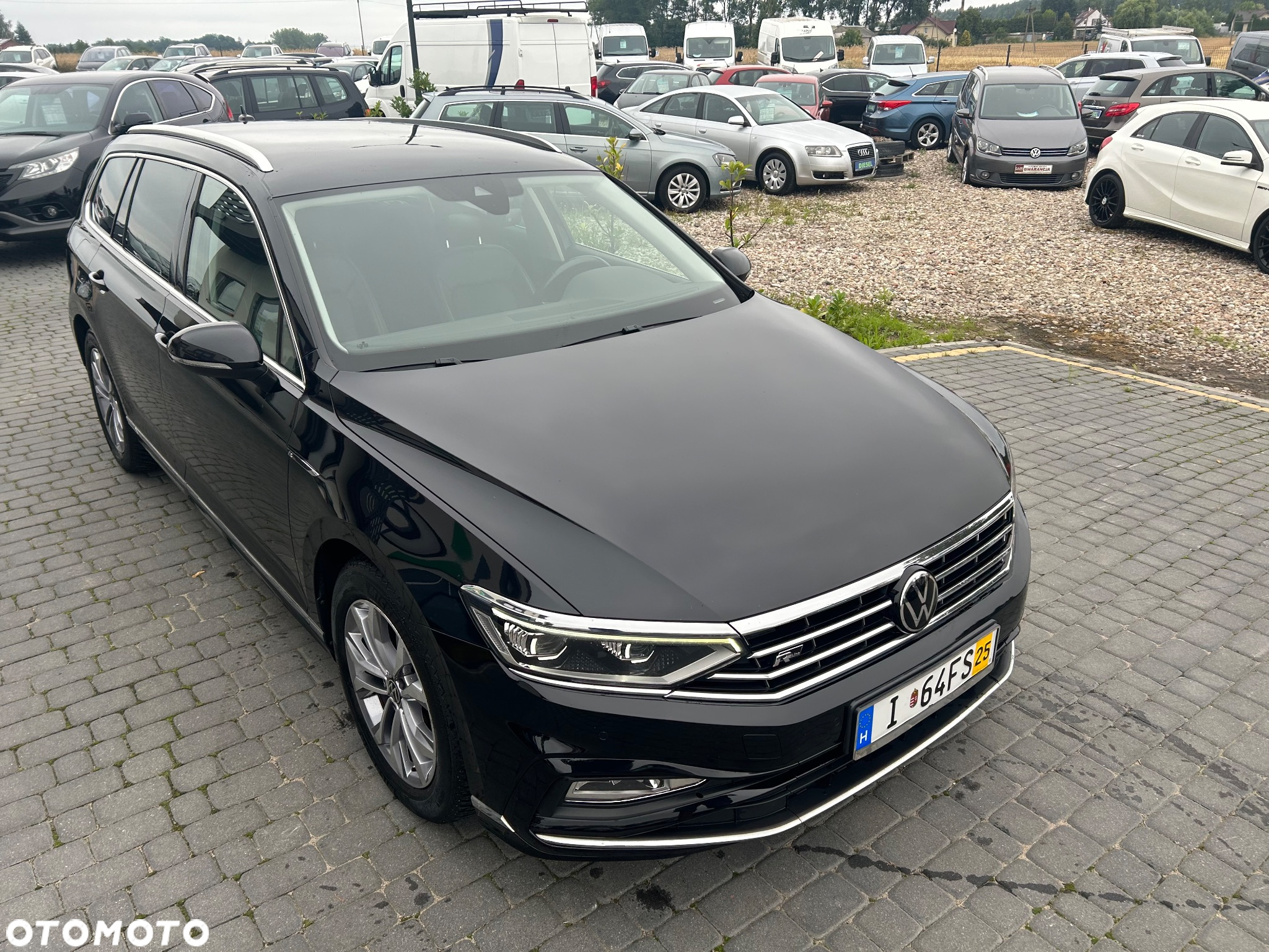 Volkswagen Passat Variant 2.0 TDI (BlueMotion Technology) Trendline - 14