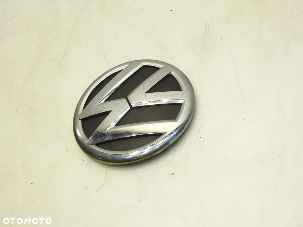 ZNACZEK EMBLEMAT LOGO KLAPY VW SHARAN II 7P6853630A - 6