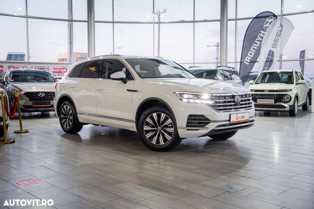 Volkswagen Touareg 3.0 V6 e-Hybrid 4Motion Aut. Elegance - 25
