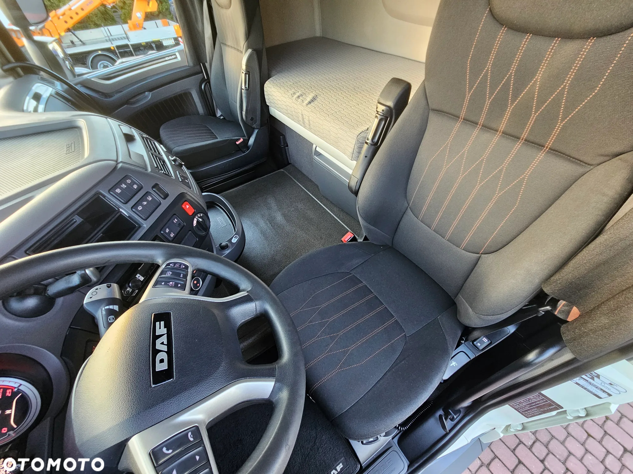 DAF XF 106 450 E.6 SUPER SC AS-TRONIC KLIMA POST. - 25