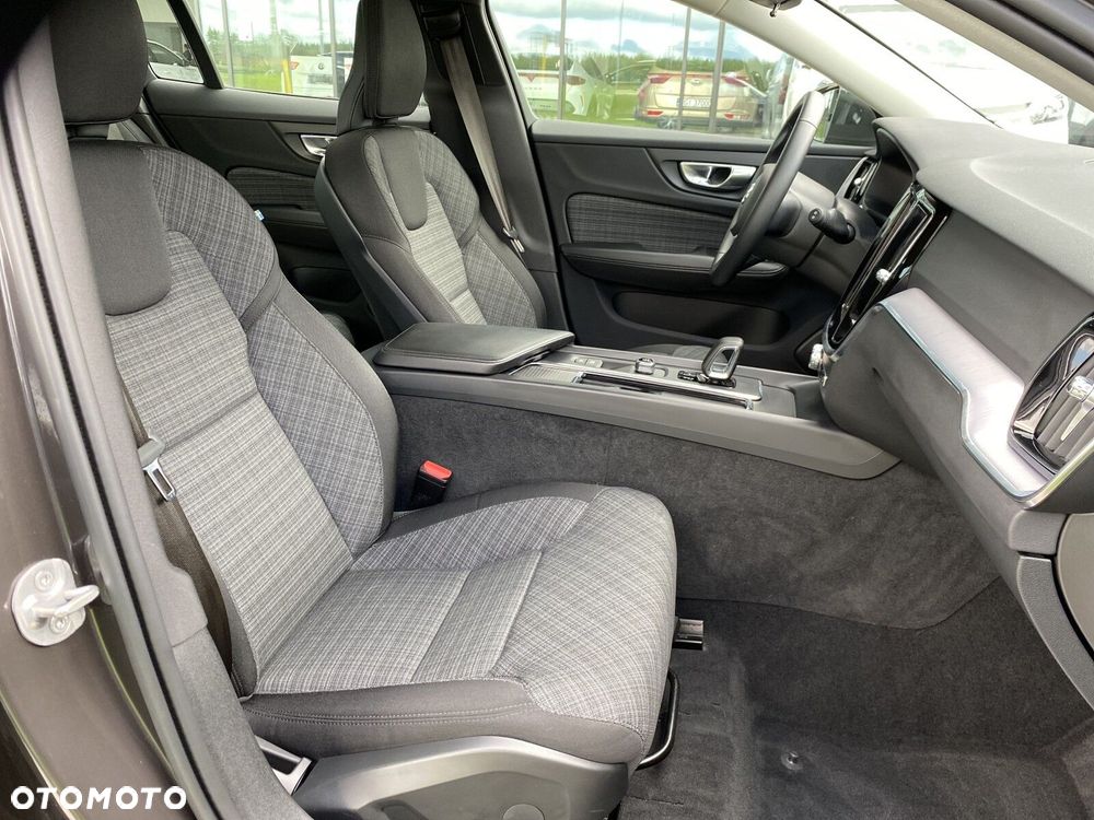 Volvo V60 - 16