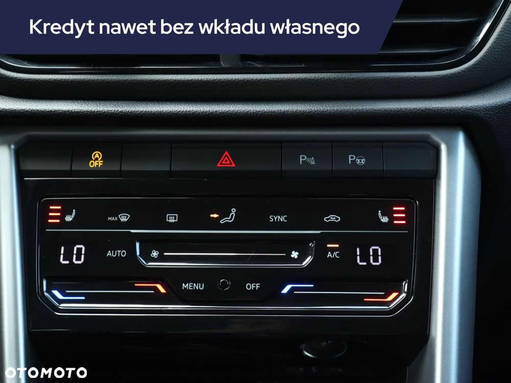 Volkswagen T-Roc - 15