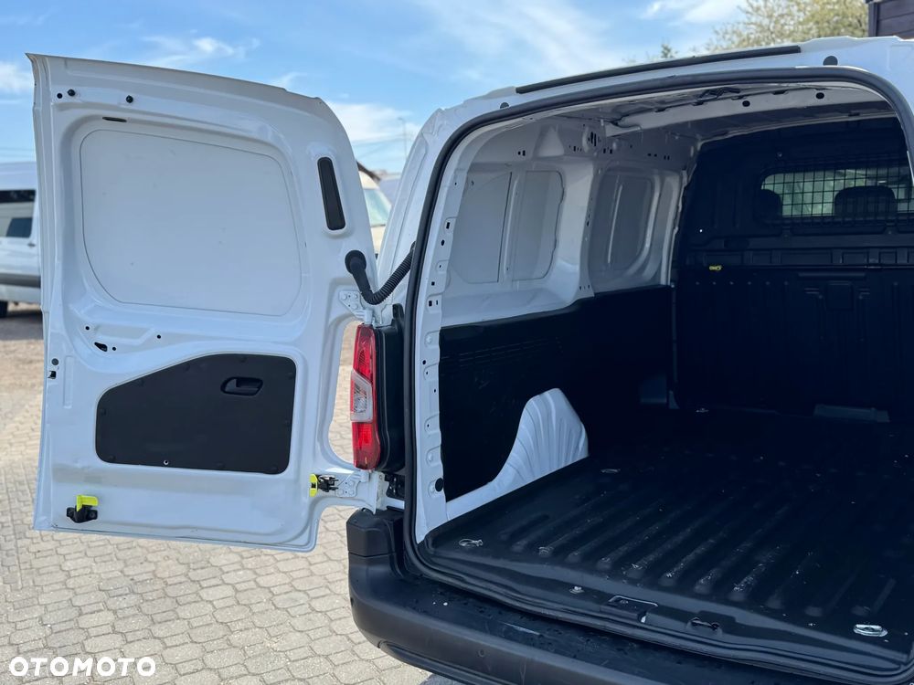 Toyota Proace City - 8