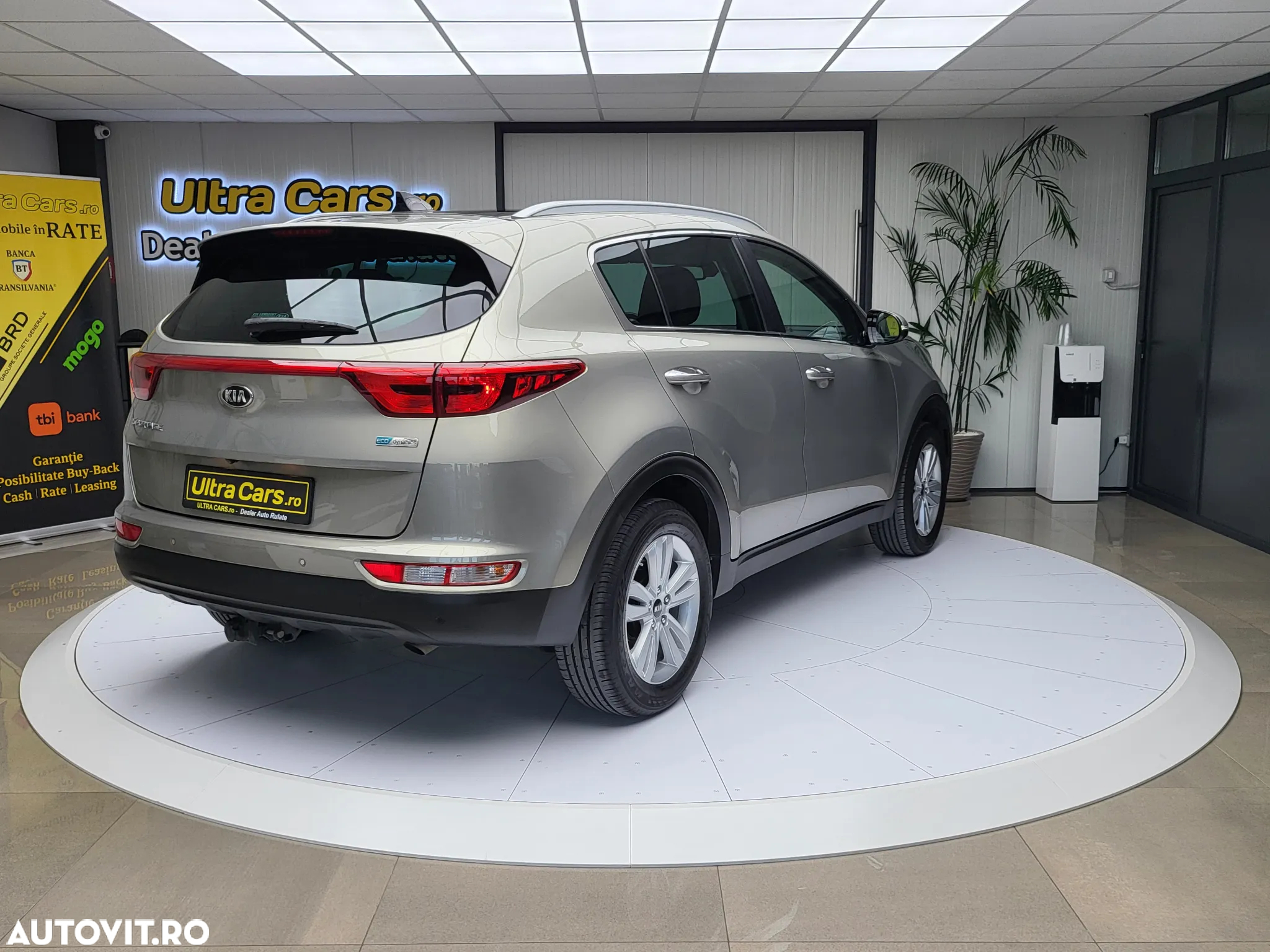 Kia Sportage 1.7 CRDI 2WD Attract - 6
