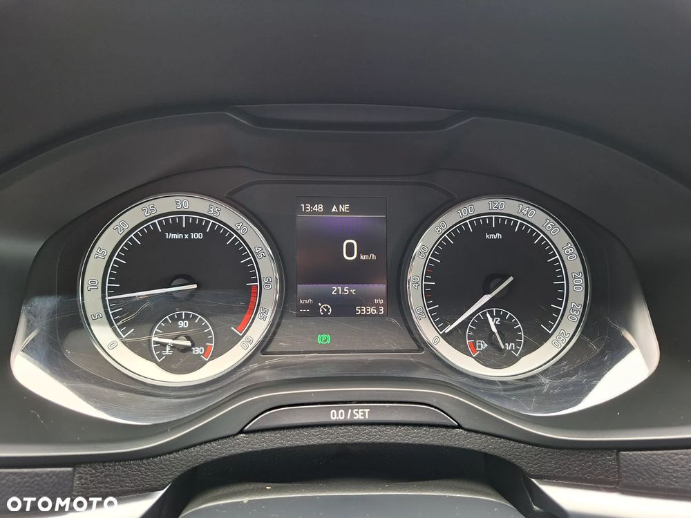 Skoda Karoq 2.0 TDI SCR 4x4 Style - 30