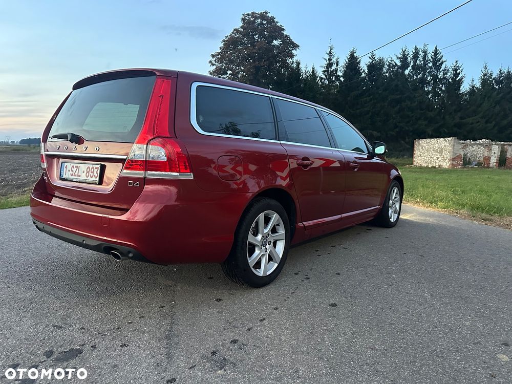 Volvo V70 D4 Drive-E Momentum - 12