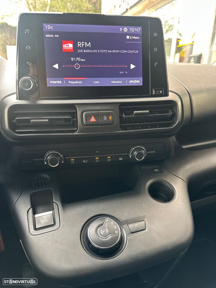 Fiat DOBLO  1.5 Blue hdi AUTOMÁTICA - 13