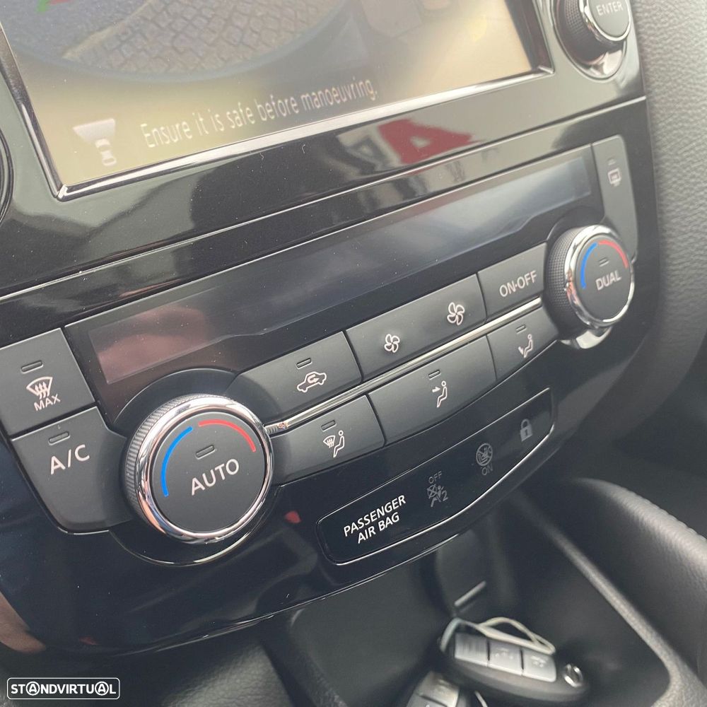 Nissan Qashqai 1.6 dCi N-Connecta Led Xtronic - 43