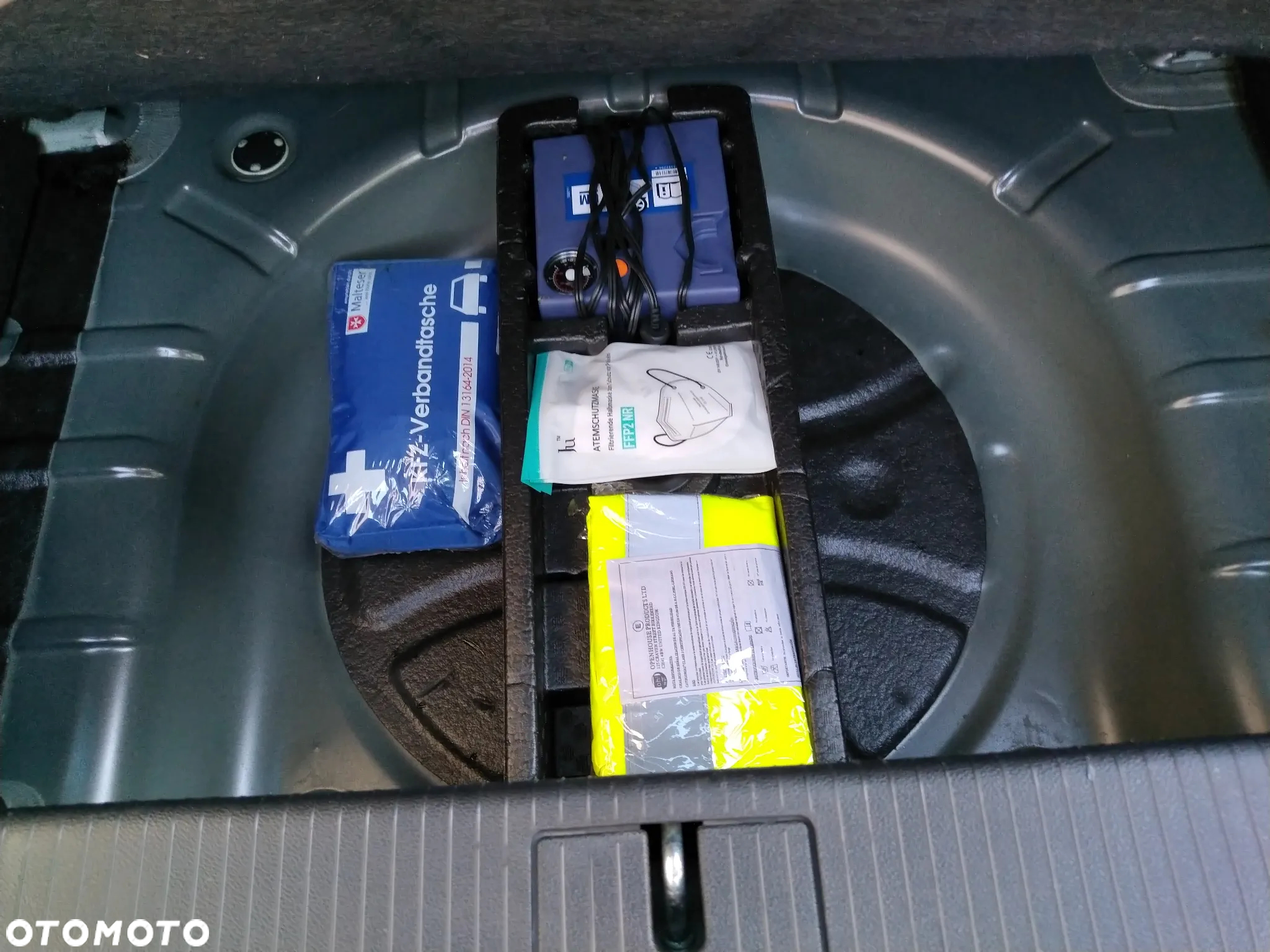 Opel Astra 1.4 Turbo Edition - 24