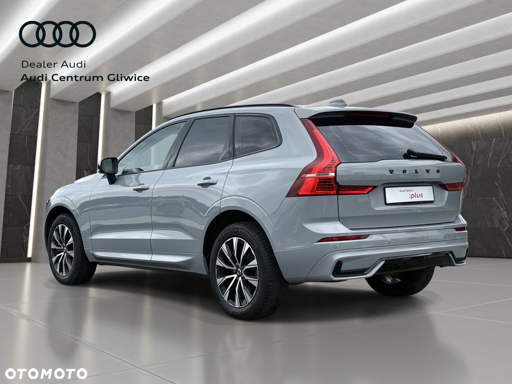 Volvo XC 60 B4 D Plus Dark - 5