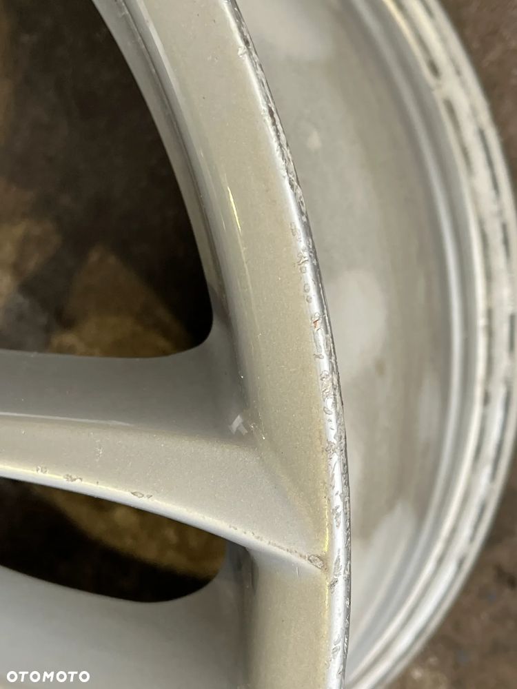 Felga BMW E87 E82 5x120 8,5J x 18 ET 52 7891051 1szt. - 2
