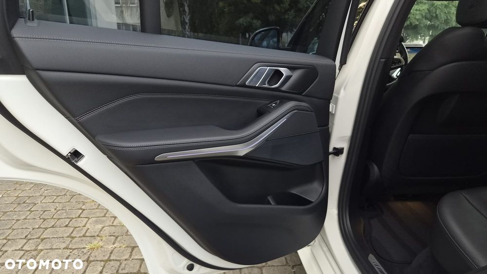 BMW X5 xDrive45e sport - 31