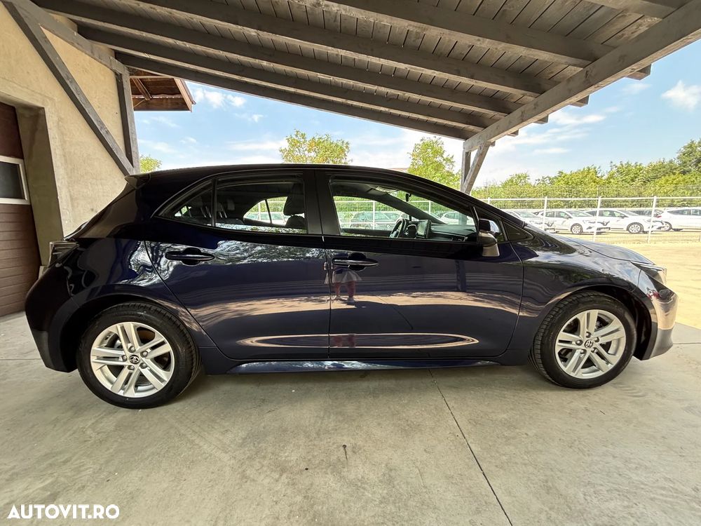 Toyota Corolla 1.8 HSD Business - 13