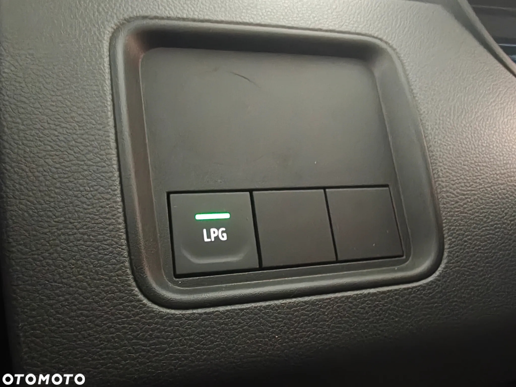 Dacia Duster 1.0 TCe Comfort - 23