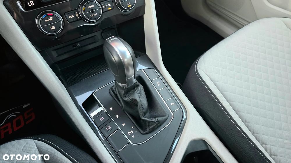 Volkswagen Tiguan 1.5 TSI OPF DSG URBAN SPORT - 25
