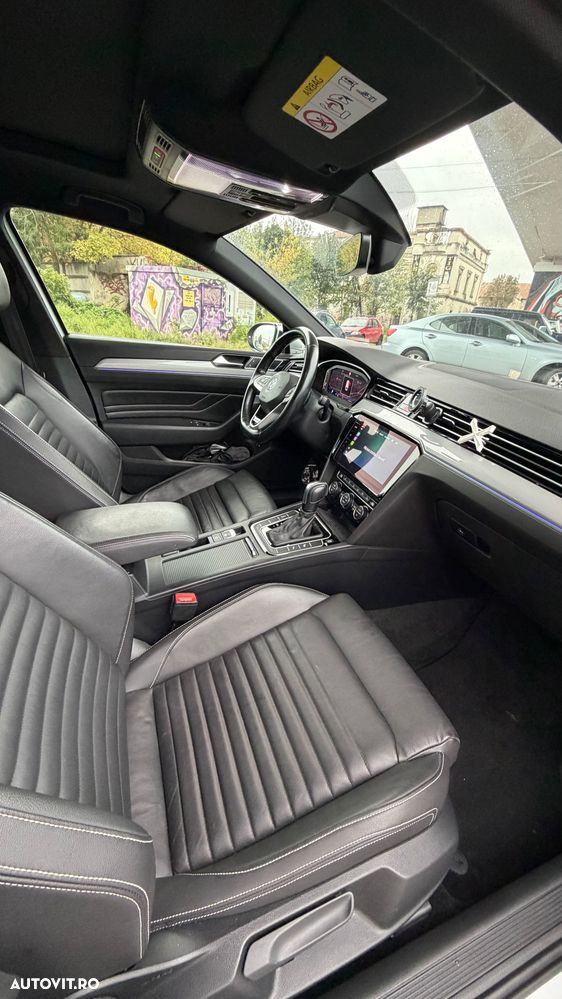 Volkswagen Passat - 15