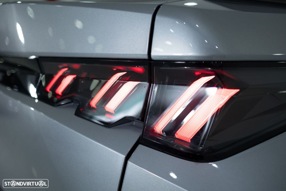 Peugeot 3008 1.2 PureTech Allure Pack EAT8 - 10