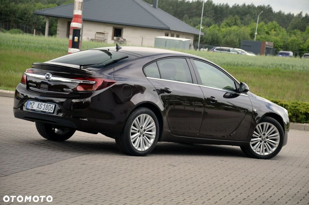 Opel Insignia - 13