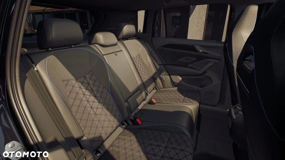 Volkswagen Tiguan 1.5 eTSI R-Line Plus DSG - 11