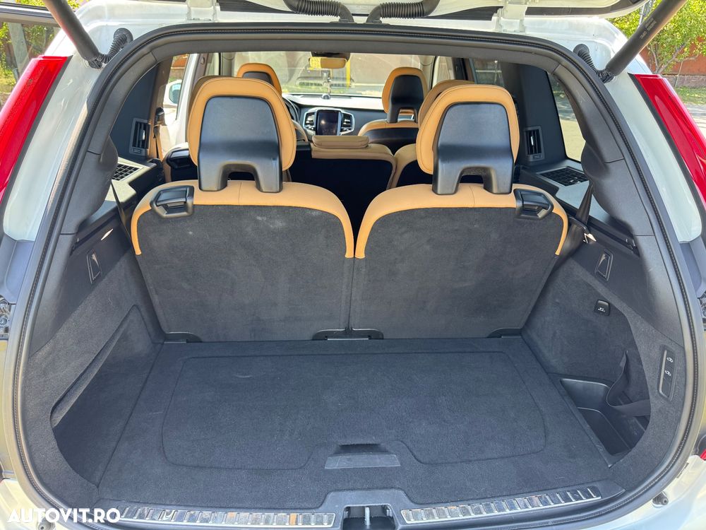 Volvo XC 90 T6 AWD Momentum - 12