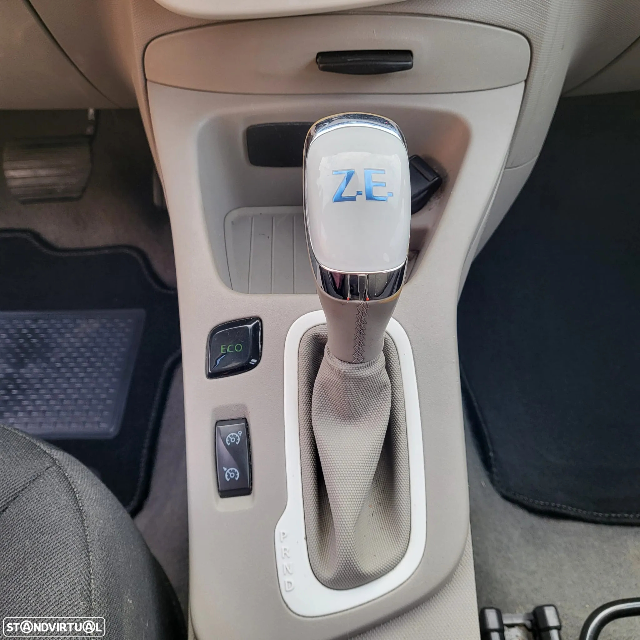 Renault Zoe (c/ Bateria) Life 40 - 17