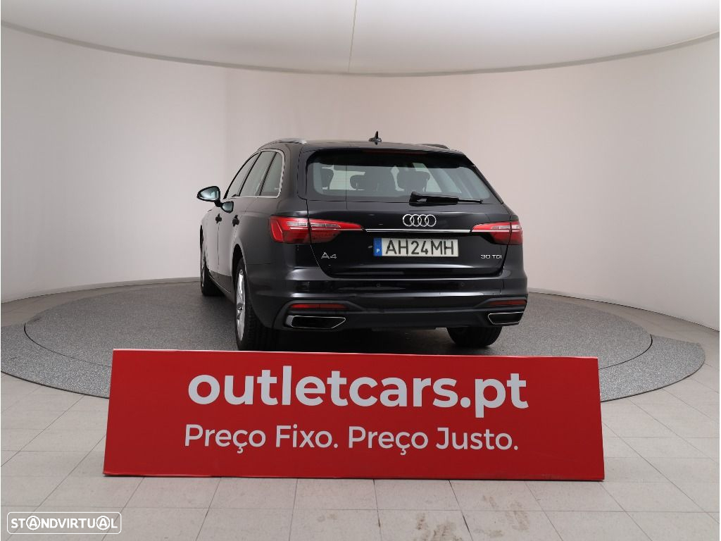 Audi A4 Avant 30 TDI S tronic - 12